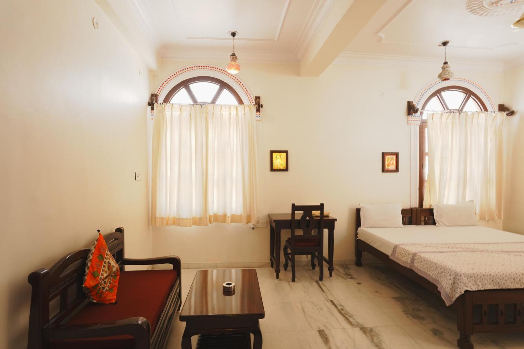 Jashoda Mystic Haveli Pushkar Phòng bức ảnh